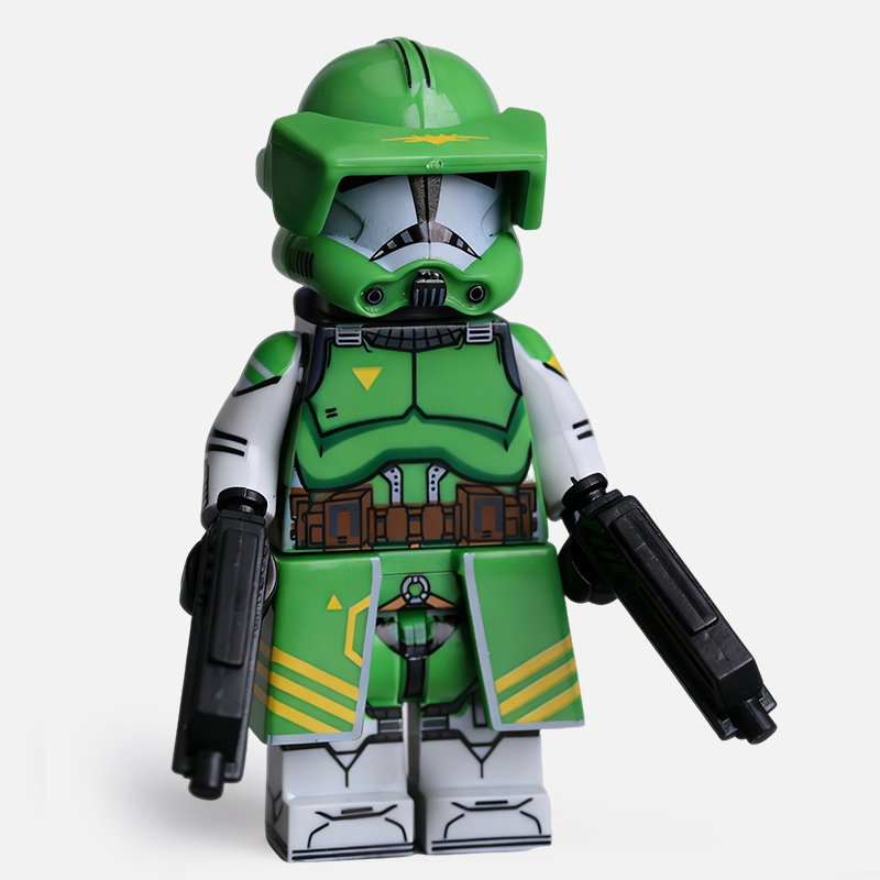 Star Wars Clone Scout Commander Green Custom Minifigure Holding Blasters Standing Ready Premium ABS Material High-Quality Print