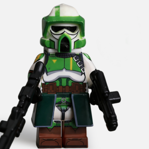 Star Wars Clone Pilot Commander Green Custom Minifigure Holding Blasters Ready for Combat High-quality ABS plastic precision injection molding compatible with major brick systems